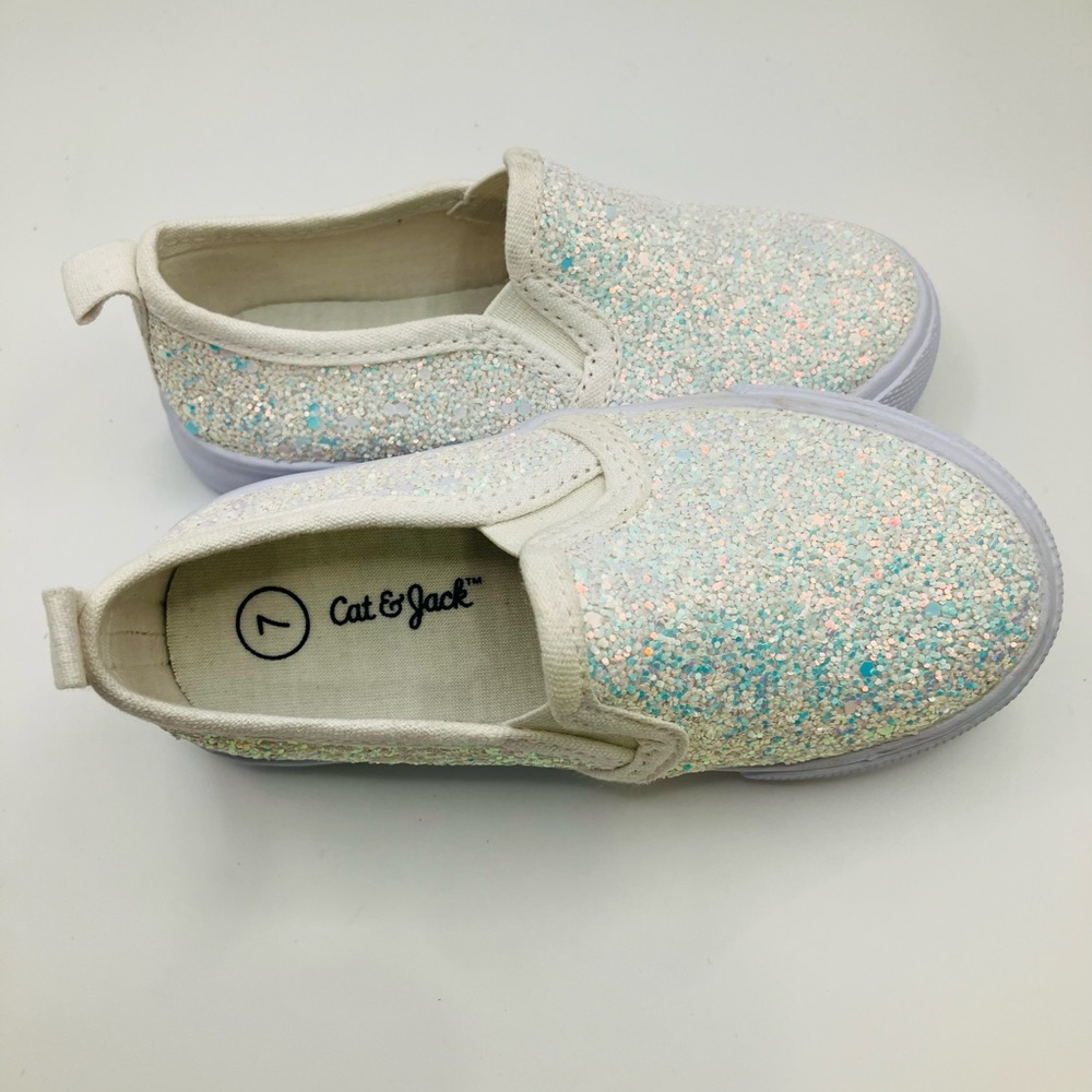 Cat & Jack Girls Iridescent Sparkly White Slip ons Boat Shoes-Gently Used Size 7 - Picture 2 of 6